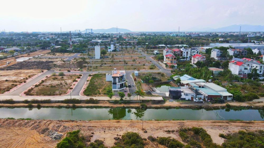 Tháo gỡ khó khăn dự án Tổ hợp dịch vụ và nhà ở Khang Gia Hân