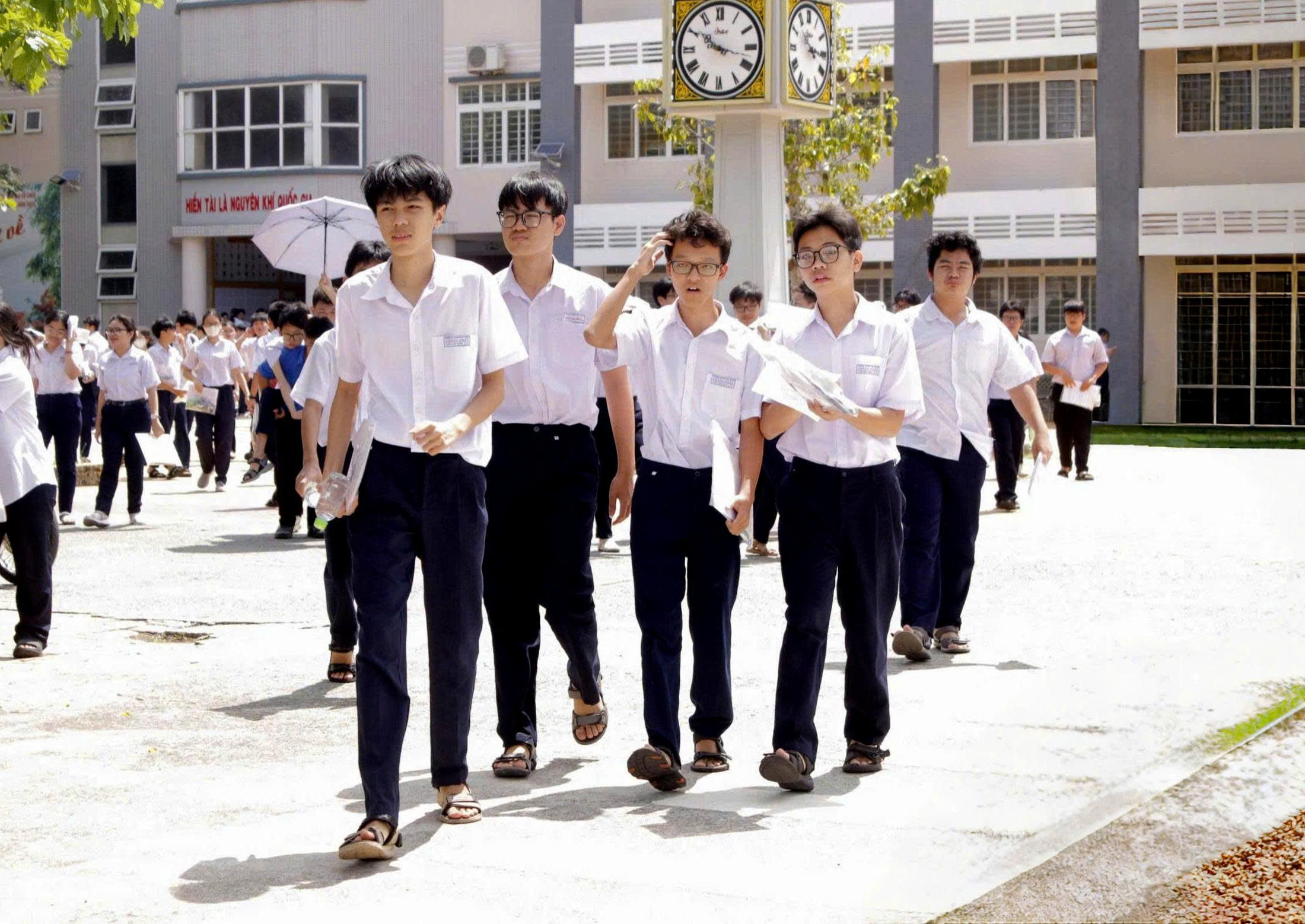 Hơn 13 ngàn thí sinh hoàn thành Kỳ thi tuyển sinh lớp 10 THPT công lập