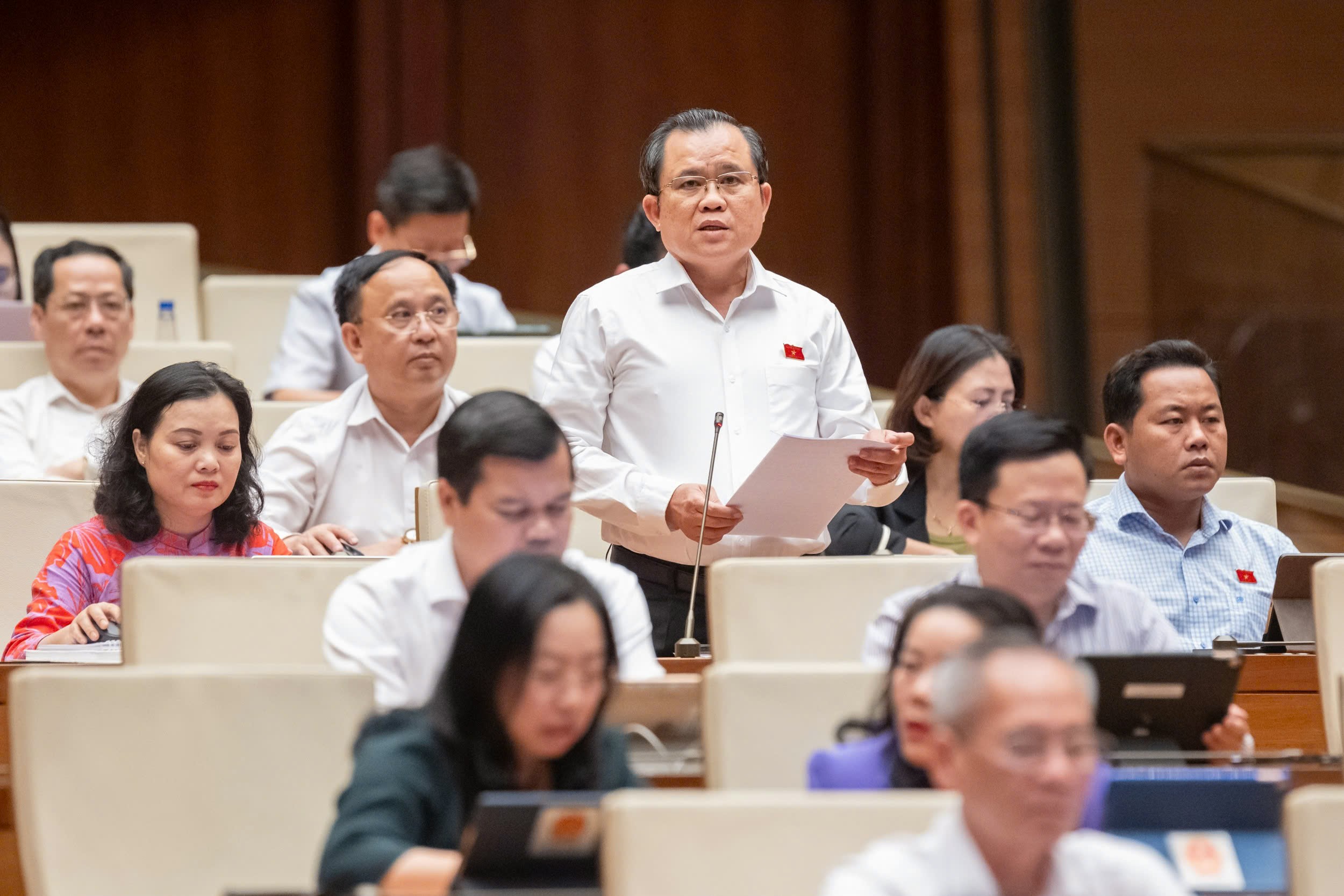 Đề nghị làm rõ thẩm quyền xử phạt trong mô hình chính quyền hai cấp