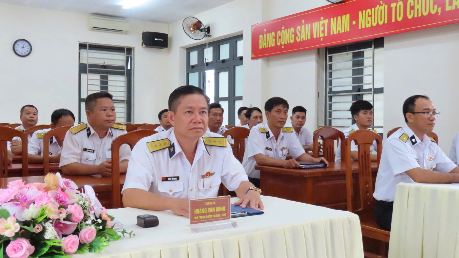 Các đại biểu tham dự lớp tập huấn.