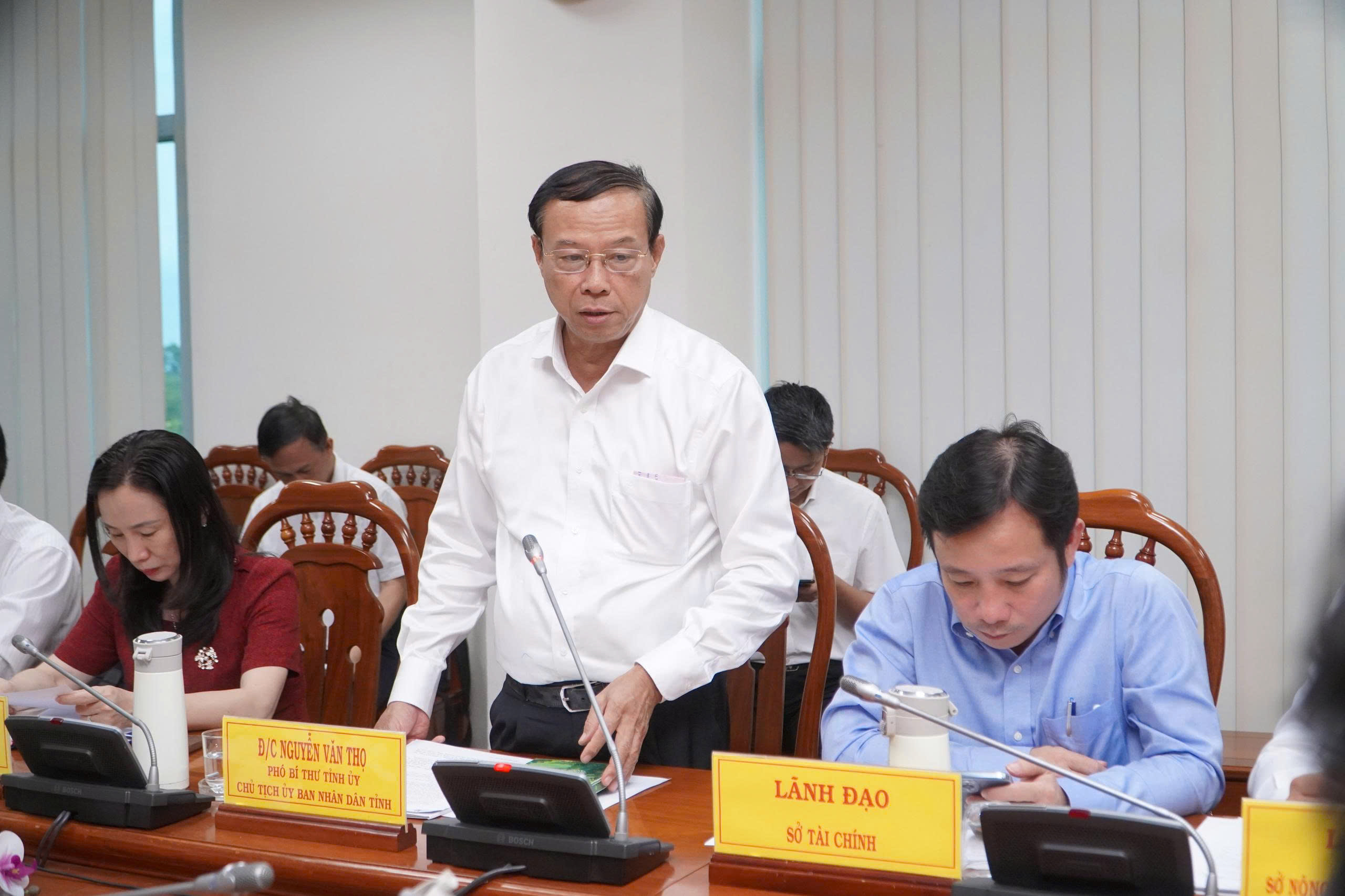 Chủ tịch UBND tỉnh Nguyễn Văn Thọ phát biểu tại buổi làm việc.