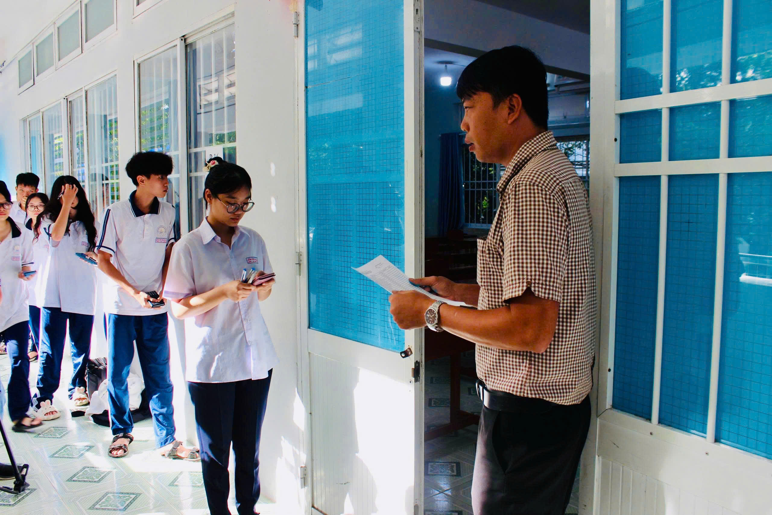 Thí sinh tham dự kỳ thi thử tốt nghiệp THPT năm 2025.