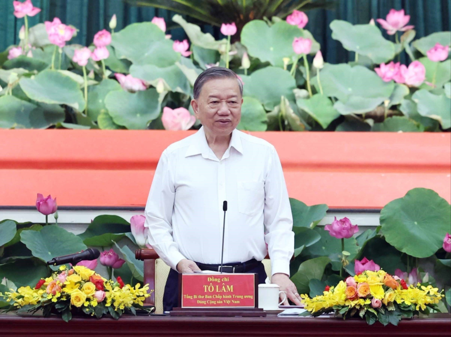 Tổng Bí thư Tô Lâm chủ trì buổi làm việc.