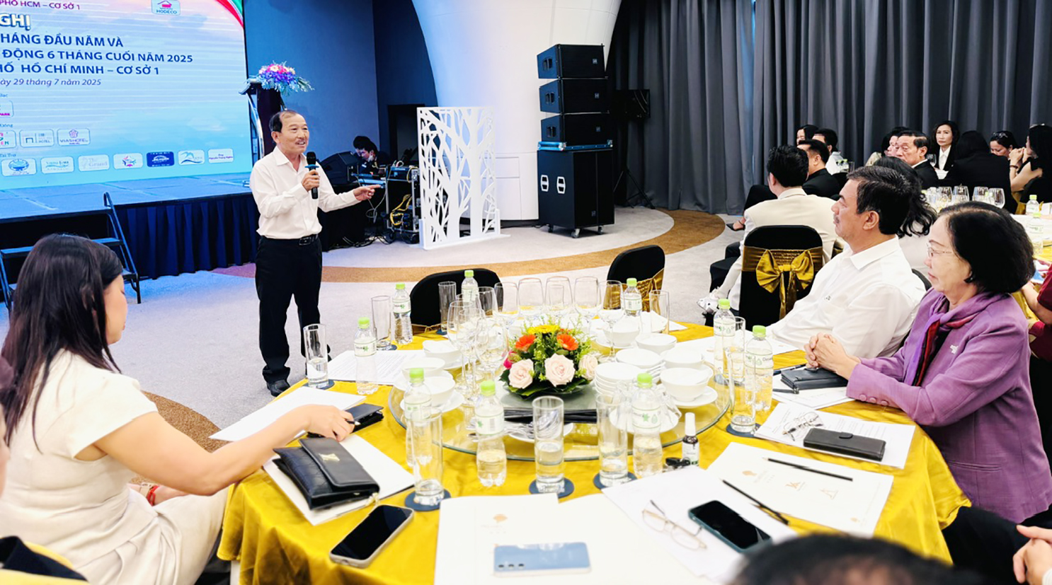 Nhập cuộc nhanh khai thác thế mạnh du lịch
