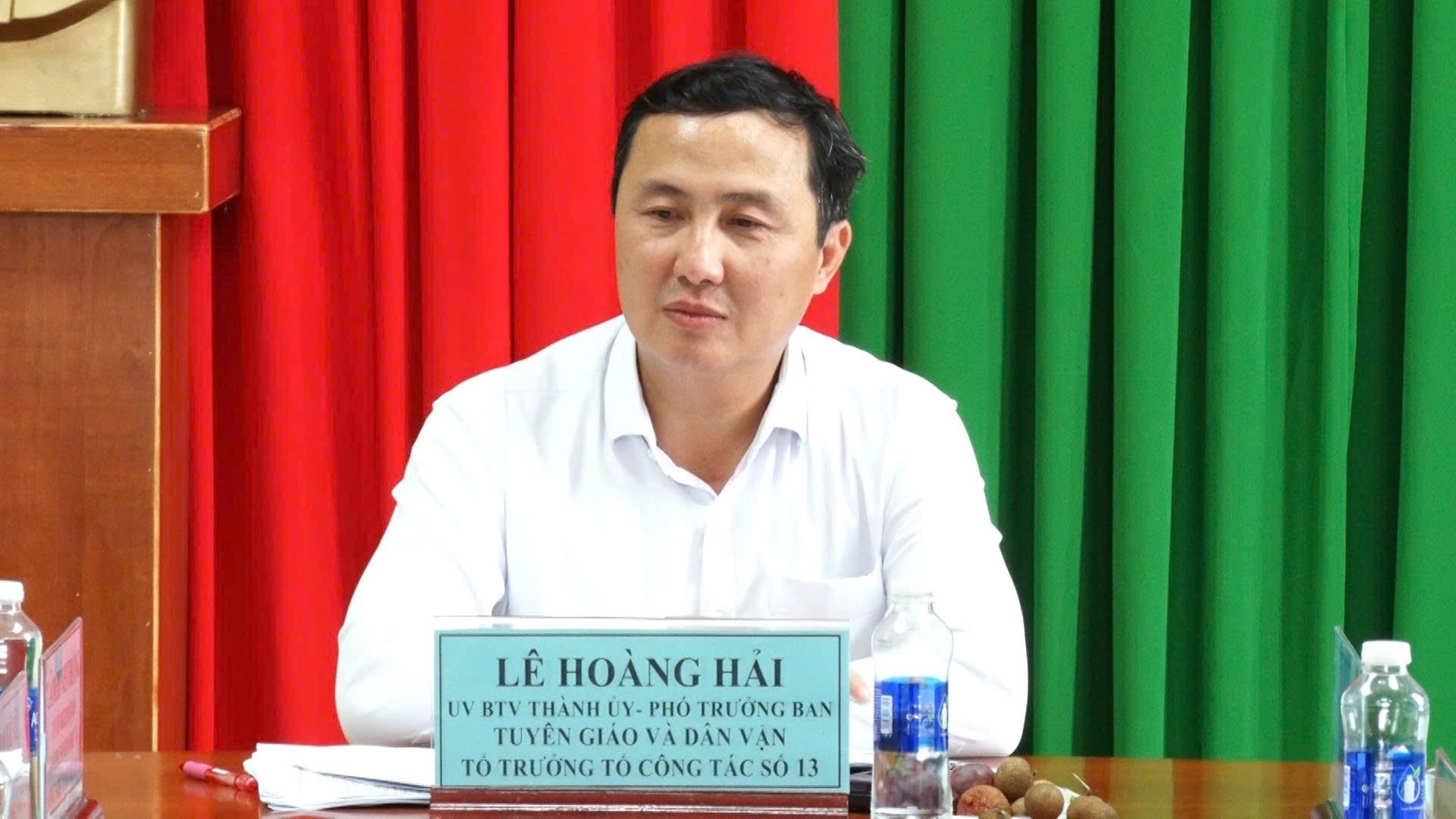 Đồng chí Lê Hoàng Hải, Ủy viên Ban Thường vụ Thành ủy, Phó Trưởng Ban Tuyên giáo và Dân vận Thành ủy TPHCM chủ trì buổi làm việc với xã Phước Hải.