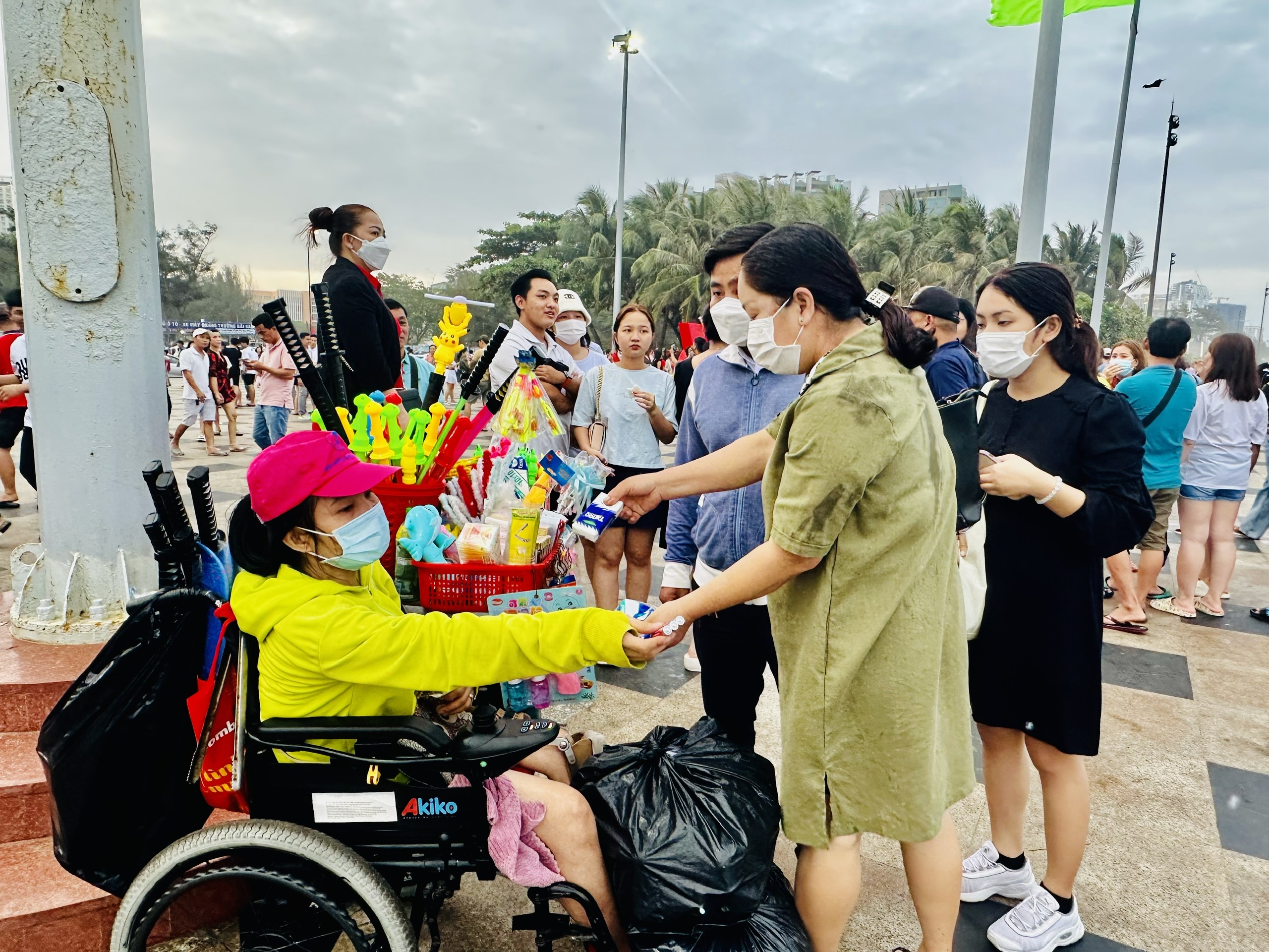 Phường Vũng Tàu cũng kiên quyết nói không với hàng rong để xây dựng hình ảnh du lịch văn minh. Ảnh: QUANG VŨ