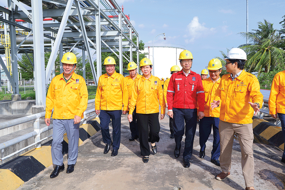 Đoàn công tác của Đảng ủy Chính phủ khảo sát hoạt động mô hình tổ chức Đảng tại Petrovietnam