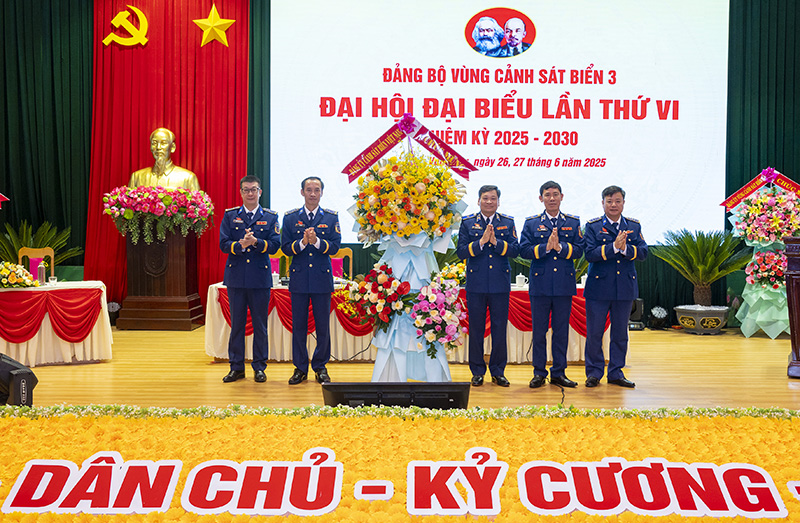 Điểm sáng Thi đua Quyết thắng tại Bộ Tư lệnh Vùng Cảnh sát biển 3