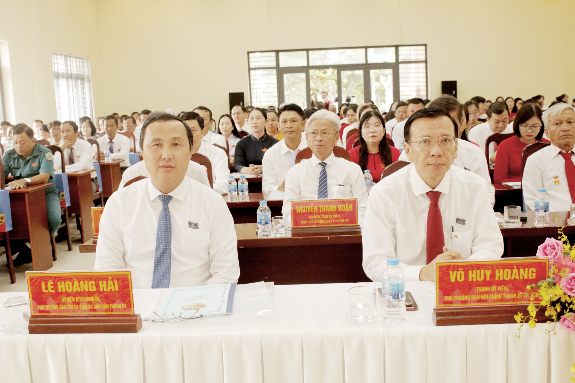 Đại diện các ban Đảng của Thành ủy TPHCM tham dự Đại hội.